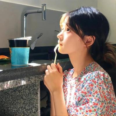 隐秘而伟大 海报